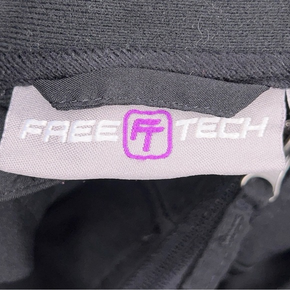 Medium Free Tech Black Jacket Hooded Windbreaker Zip Closure Outdoor Athletic - Picture 16 of 16